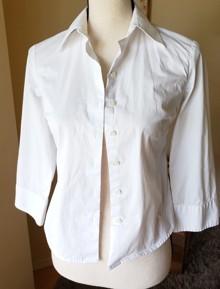 Gorgeous white button down blouse